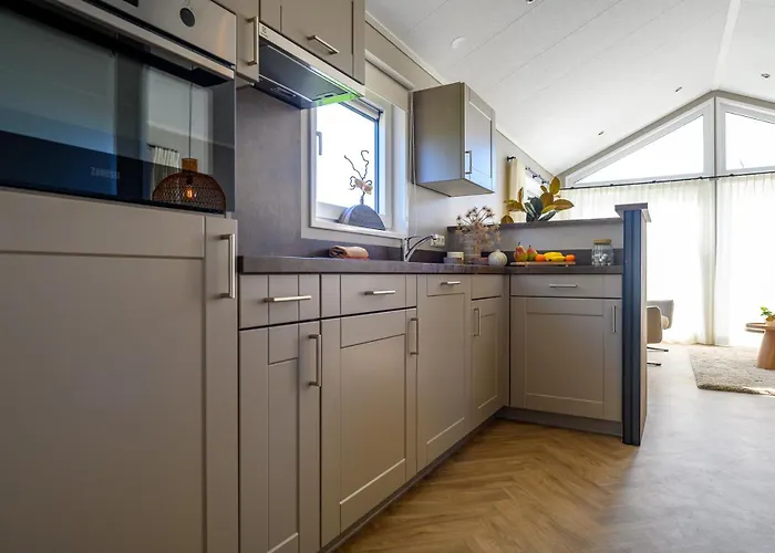 Chalet Fuer Handwerker Mit Eigener Terrasse Und Parkplatz * Bruggen (Viersen)